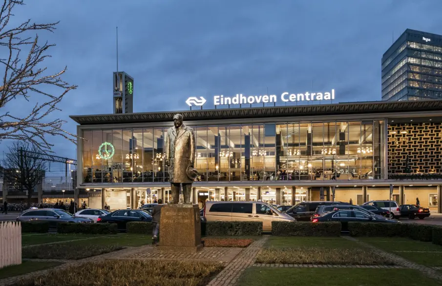 Station Eindhoven